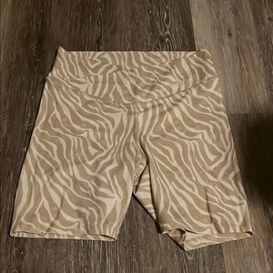 Old Navy Crossover Waist Bike Shorts